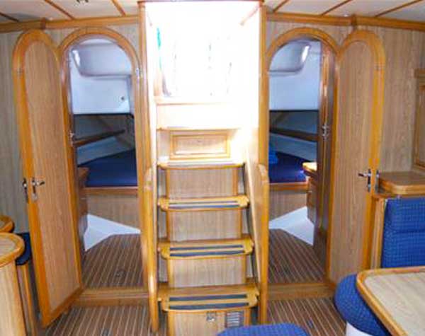 sailing yacht private cruises