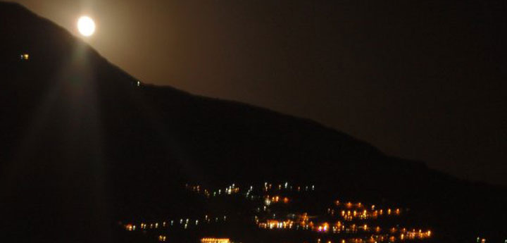 full moon night cruise sailing yacht