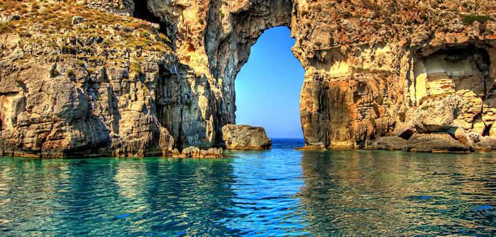 Finkounta boat trip beautiful greek village