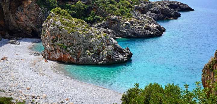 full day private cruise in Kalamata